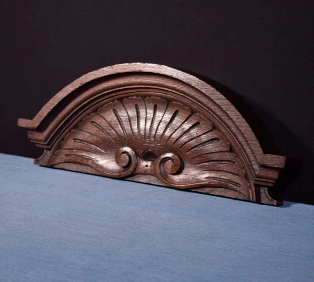 *18" French Antique Pediment/Crest in Oak Wood Salvage Carved 3