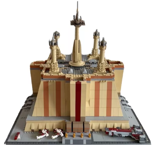 STARWARS UCS STYLE The Clone Wars Jedi Temple 3745 Parts New