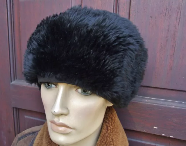 REAL soft Tuscan Toscana sheepskin beanie fur hat size M / L