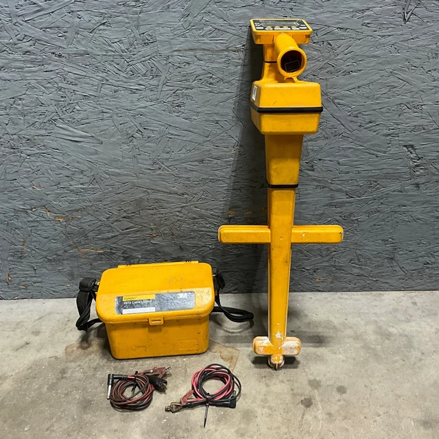 3M Dynatel 2573 Cable Pipe Fault Locator W/ 2573C Transmitter