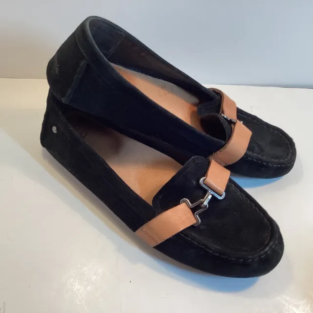 UGG Women's 8.5 Loafer Aven Flat Slip On Black Shoes