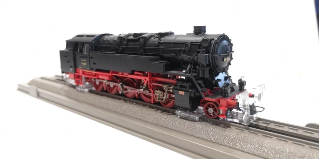 ROCO DRG 85 008 steam locomotive HO with front and rear lights £425.00 ...