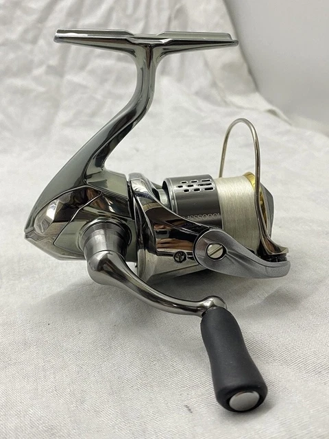 Shimano 18 Stella 1000SSSPG Spinning Fishing Reel Saltwater
