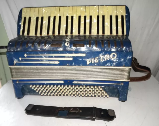 Vintage Pietro 120 Button,41 Key Blue Marble Accordion In Case,Good Condition.