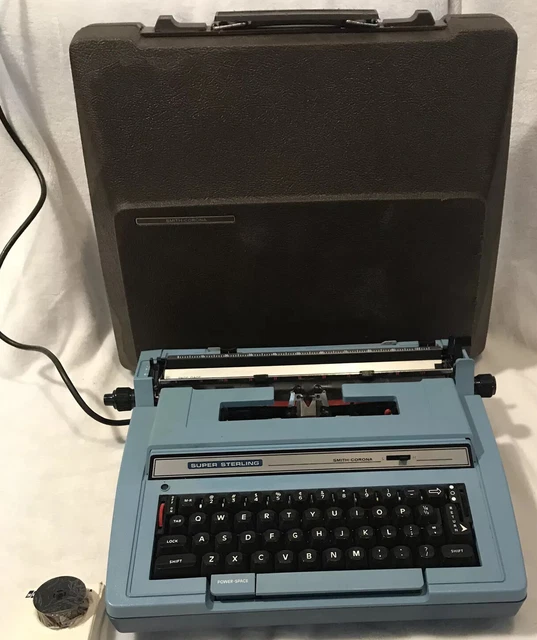 CTHY “eVent” TECH HOODED JACKET Typewriters, Pens & Writing Instruments, Collectibles - PicClick