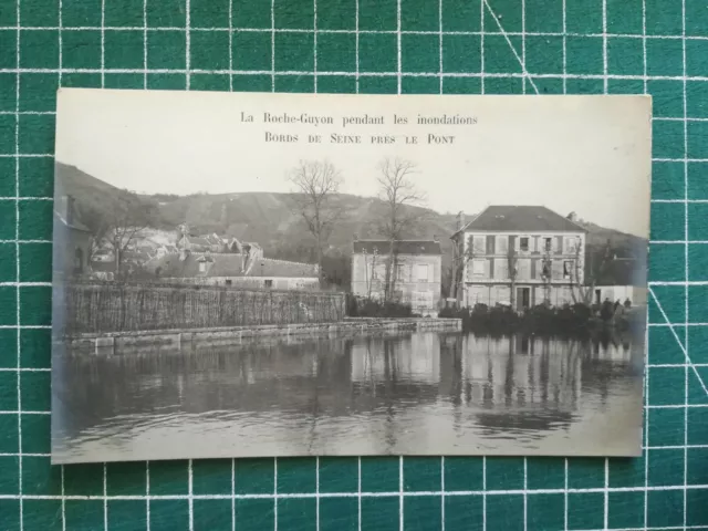 sb456 CPA BE circa 1900 la Roche Guyon inondée bord de Seine près du pont