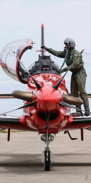 Cadre métal avion - La Cadrerie Wavre