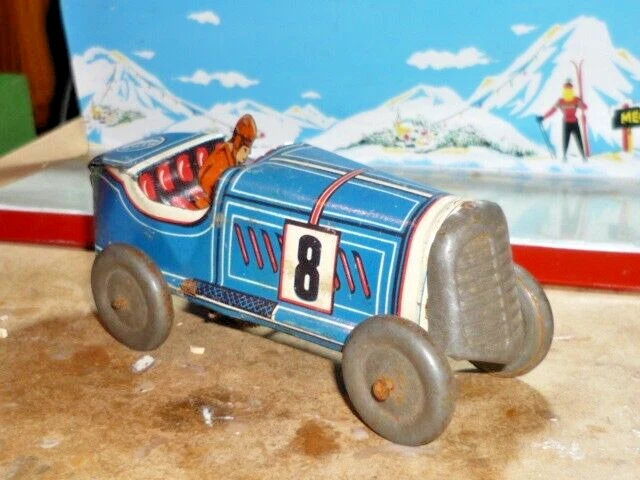 Rare voiture jouet en tôle lithographiée France 1947-49