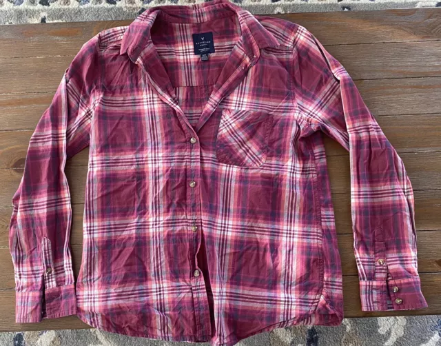 American Eagle Shirt Women's Medium Flannel long sleeve Boyfriend fit button up