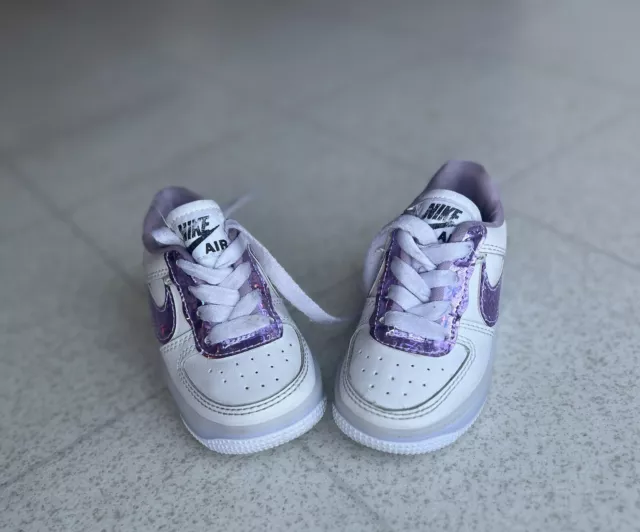 Girls Nike Air Sneakers Shoes Toddler Size 5.5C White and Purple Lace Up 2