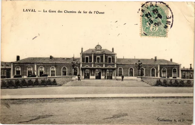 CPA Laval-La Gare des Chemins de fer de l'Ouest (186669)