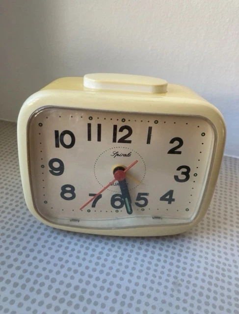 Verre Carré Bombé 55,3 X 55,3 Mm Pour Horloge/réveil/pendule - Pièce Détachée, Occasion, Réf. 1013