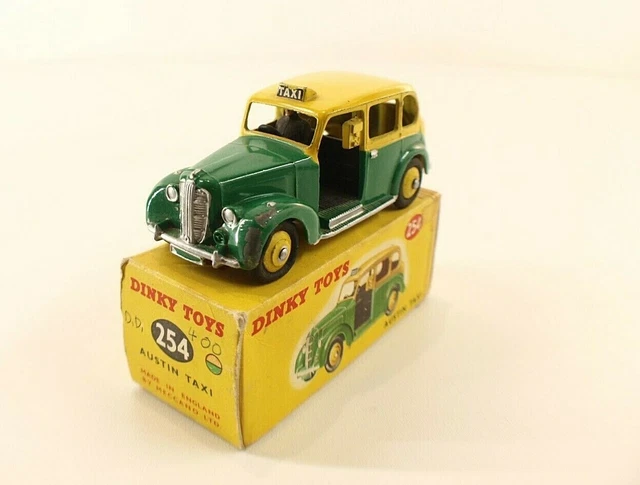 Dinky Toys GB n° 254 Austin TAXI en boîte