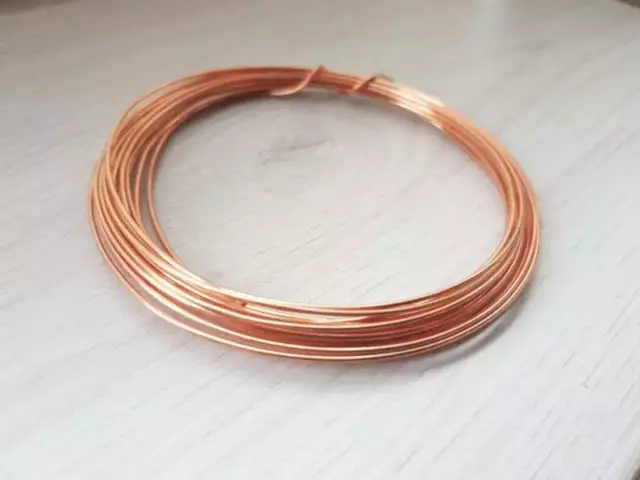 5 Metres Solid Bare Round Copper Wire - 1.0mm - 18AWG