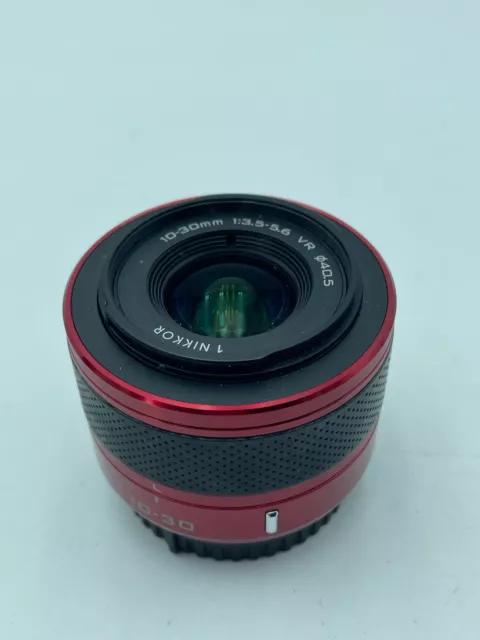 Nikon 1 Nikkor VR 10-30mm f3.5-5.6 PD Power Zoom Objektiv Rot