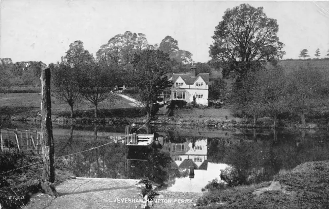 POSTCARD   EVESHAM  Hampton  Ferry