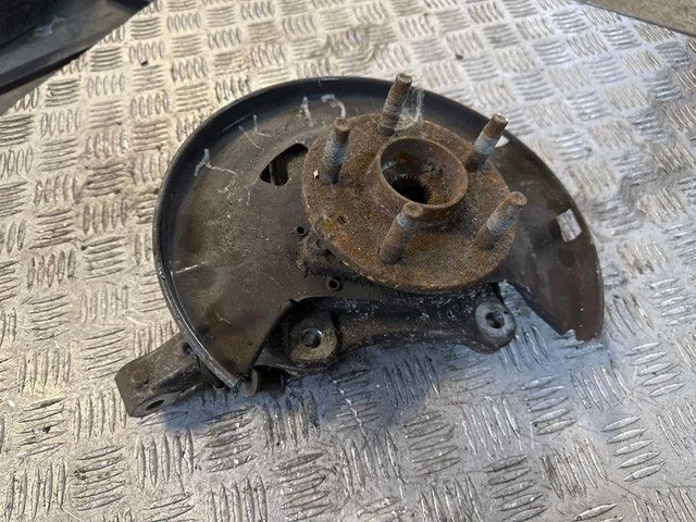 Maison De Roue Avant Gauche Diederichs 1214209 - Pour BMW Série 3 Compact E46 (2001-2005)