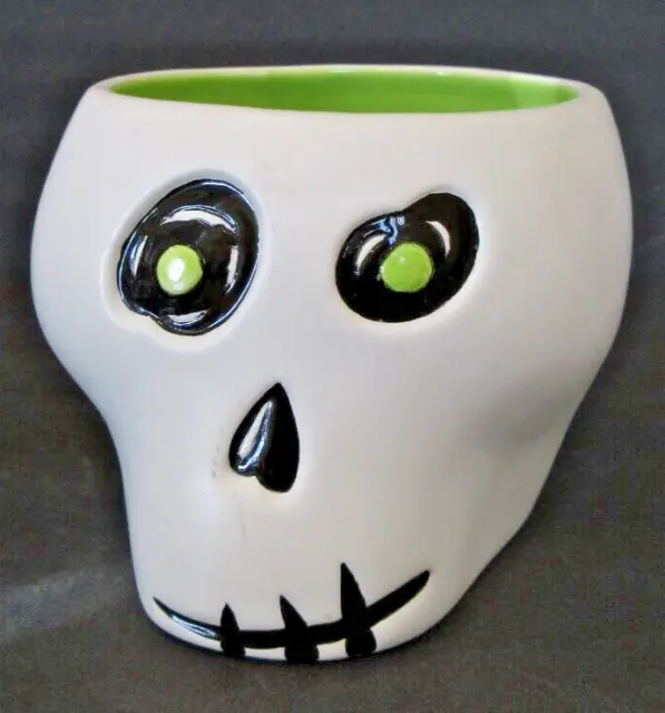 Hallmark Green & White Skeleton Skull Candy Dish Bowl Planter Halloween Decor