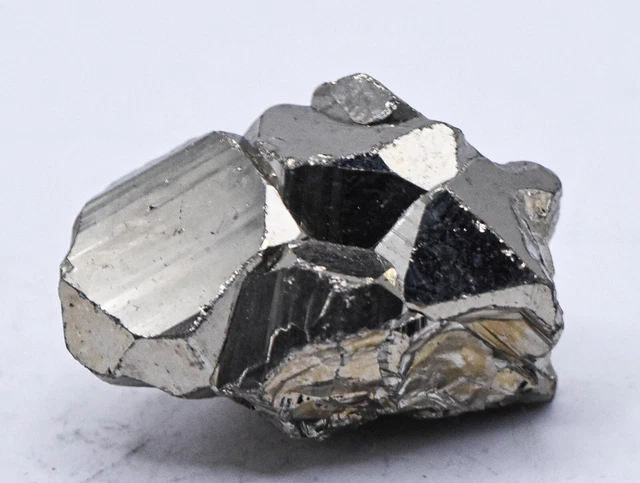 80ct 25mm Eisen Pyrit Cluster Funkelndes Edelstein Kristall Mineral Probe - Peru