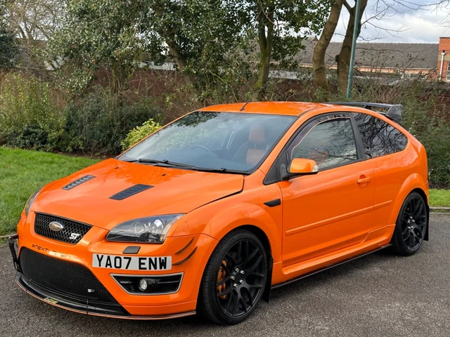 Ford focus st electric orange deals