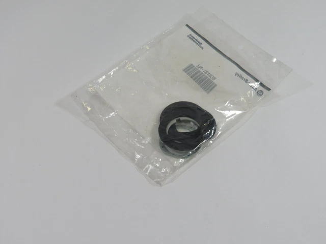 Allen-Bradley PN-184858 Mounting Hardware ! NWB !