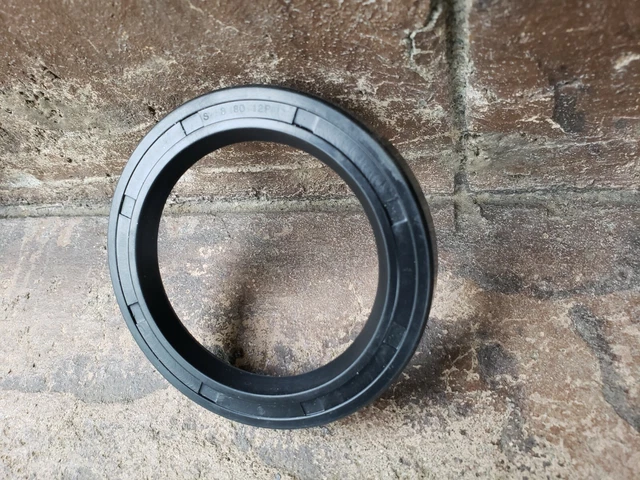 (QTY:1) DDS 58-80-12P / 588012P Rotary Shaft Seal (58mm x 80mm x 12mm)
