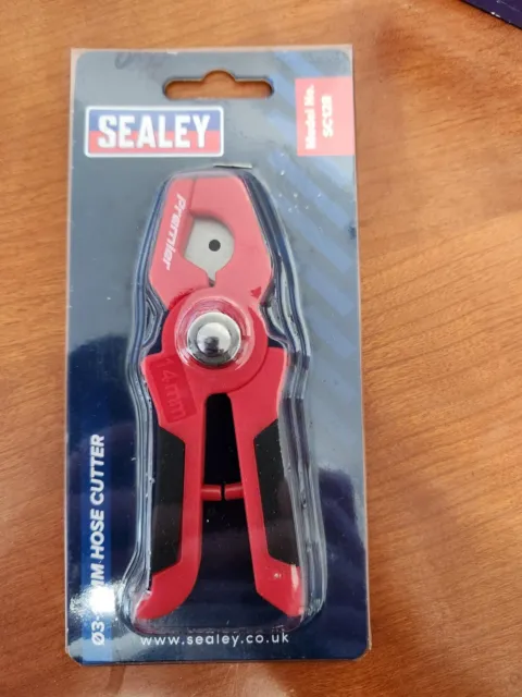 Sealey Hose Cutter Composite Body With Comfort Grip Handles 3-14mm SC128