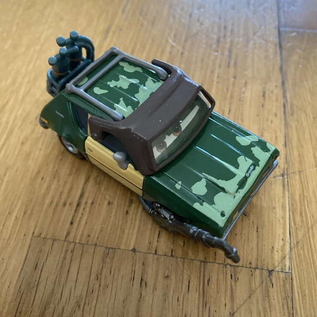 STEFAN GREMSKY 火炎放射器　トーチ　torch カーズ ミニカー CARS DISNEY PIXAR Stefan Gremsky With Blow Torch. Die-cast 1:55