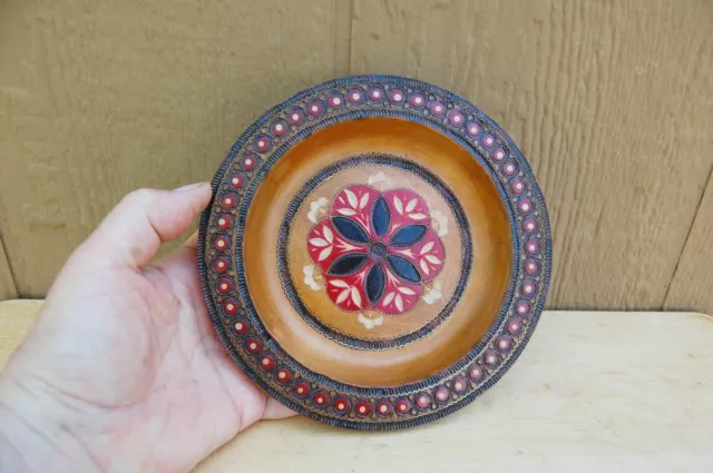 Chip Carved Turned Wood Bowl Plate Folk Art 6 3/8" Red Black Brass Inlay Trinket