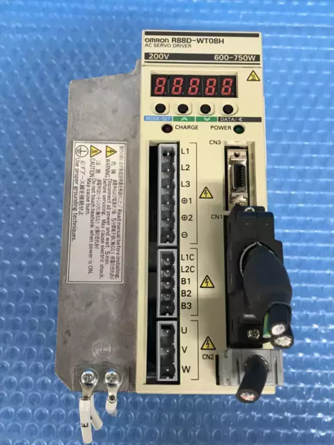 OMRON R88D-WT08H AC SERVO DRIVER AC Used WORKING AS19