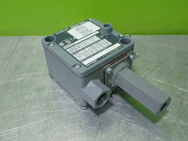 Euc-Allen-Bradley 836T-T254J Pressure Switch.