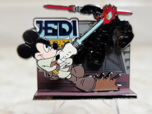 Mickey's Pin Odyssey 2008 Diorama Jedi Mickey vs Darth Donald - Disney Star Wars