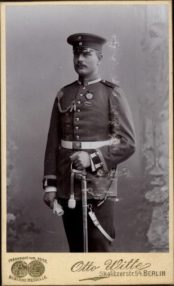 CdV Deutscher Offizier in Uniform, Portrait - 10574112