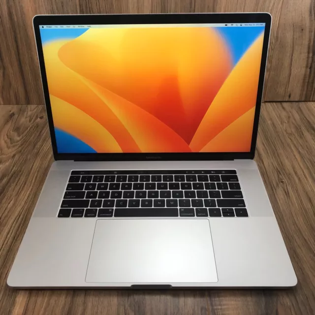 Apple MacBook Pro 2019 Silver 15" Touch Bar 512GB SSD 16GB RAM 2.3GHz Tested