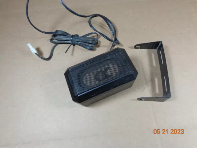 Motorola SSN4005A external Speaker External APX XTL PM400 CM300 Speaker w/brkt