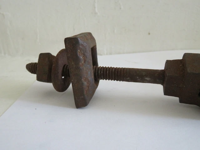 HEURTOIR DE PORTE XIXe FONTE MAIN AVEC BAGUE ET BOULE MARTEAU DE PORTE 3