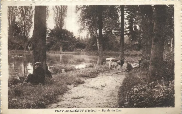 CPA Pont de Chéruy " Bords du lac "