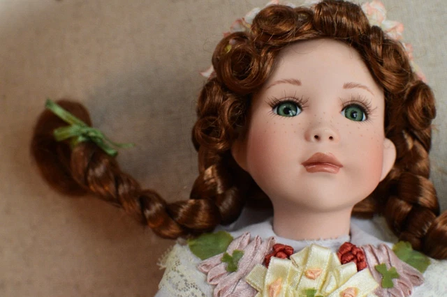 Vtg Paradise Galleries KELLY Musical Irish Porcelain Doll 14"