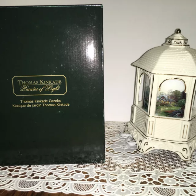 2005 THOMAS KINKADE Rotating Musical Night Light Cottages NIB Gazebo