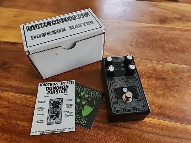 IDIOTBOX EFFECTS DUNGEON MASTER FUZZ DOOM GUITAR PEDAL Metallic Black Exclusive