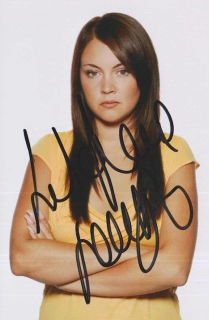 Lacey Turner    **HAND SIGNED** 6x4 photo  ~  Eastenders  ~  AUTOGRAPHED