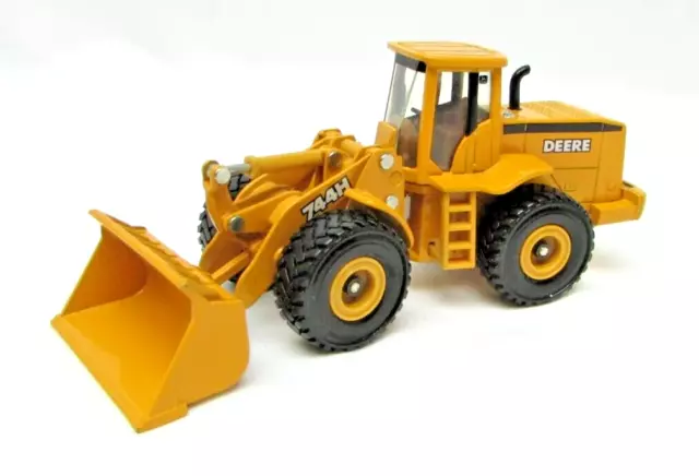 ERTL John Deere Articulating Front End Loader Die Cast with Rubber Wheels 3241F