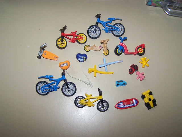 Lot jeux et jouets d'enfants vélos, trottinette..... ....  PLAYMOBIL