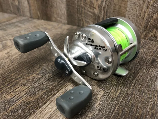 NICE Abu Garcia Ambassadeur S Baitcasting Round Reel AMBS 5501 Silver 5.1:1 LEFT