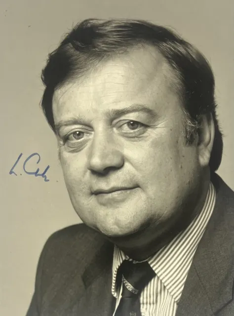 Politics : Kenneth Clarke -  Signed Autograph Promo Photo