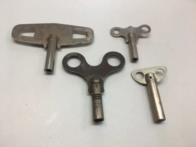 Clock Keys Vintage Steel  Sizes for Mantle/Wall Timepieces Job Lot x4