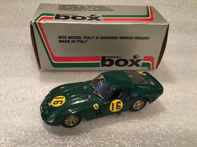 Miniature 1/43 Ferrari 250 GTO - Tourist Trophy 1963 - Moulée Sous Pression - Fabriqué En Italie