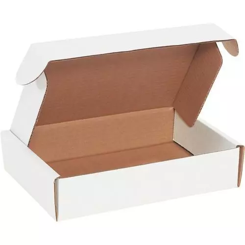 MyBoxSupply 9 x 6 1/4 x 2" White Deluxe Literature Mailers, 50 Per Bundle