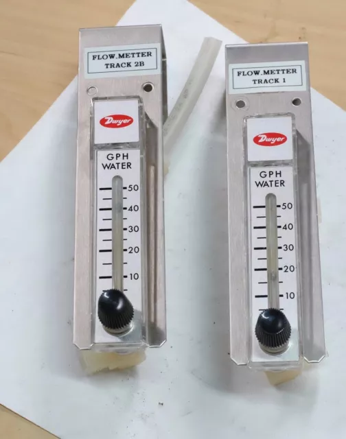 2x Dwyer RMA-45-SSV Flow Meter, 2" Scale, 5-50 GPH Water, SS Valve lot de 2