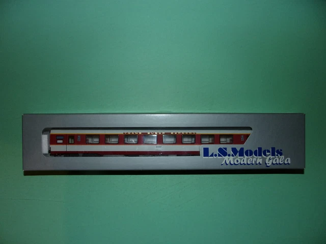 LS Models 40092 + 40097 SNCF 4x voitures Grand-Confort (Gebraucht) in Genève für CHF 250 - mit